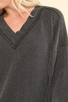 VERY J Two Tone Ribbed V-Neck Exposed Seam Top